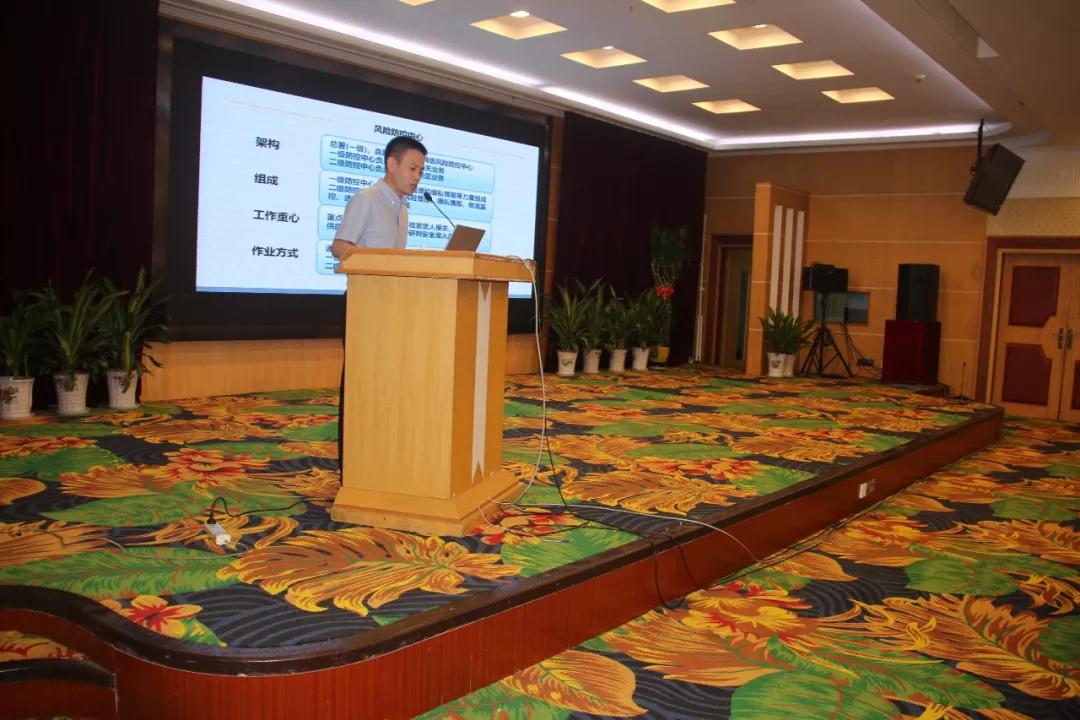 5b0bbd764a759.jpg 5.jpg