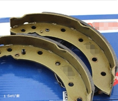 鼓式刹车片